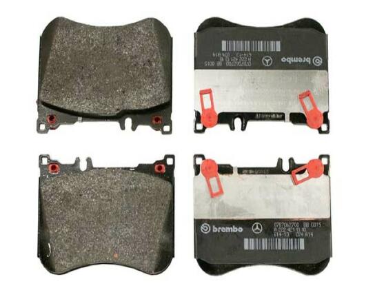 Mercedes Disc Brake Pad Set - Front 0084200220